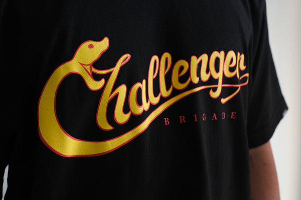 CHALLENGER - SNAKING TEE - BLACK
