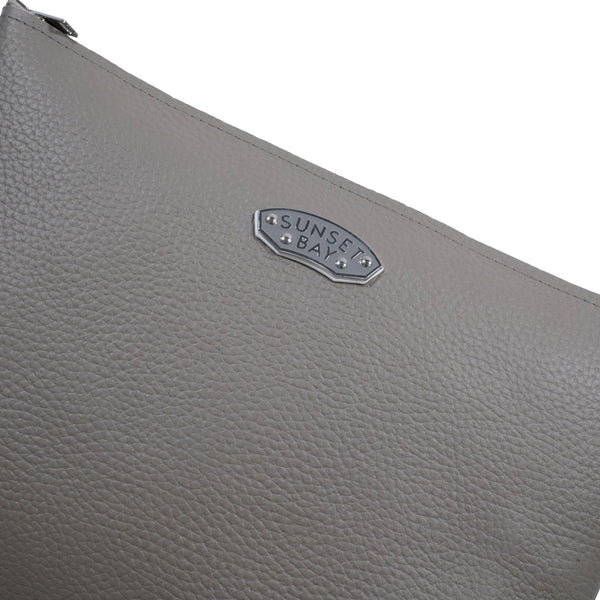 SUNSET BAY - SIGNET POUCH (Grande) GREIGE