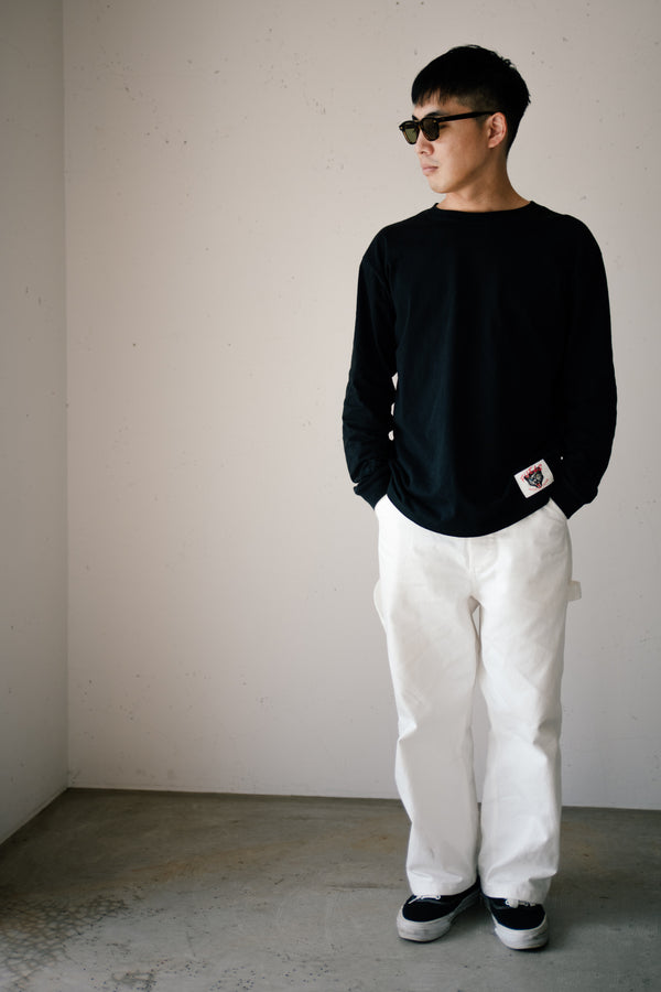 FUELS -L/S LEATHER TAG Tee - BLACK