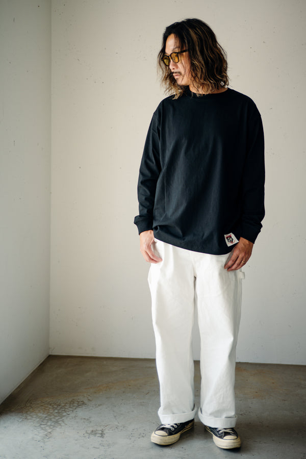 FUELS -L/S LEATHER TAG Tee - BLACK