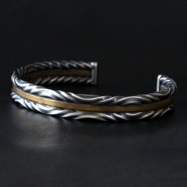 Rowan -twist bangle