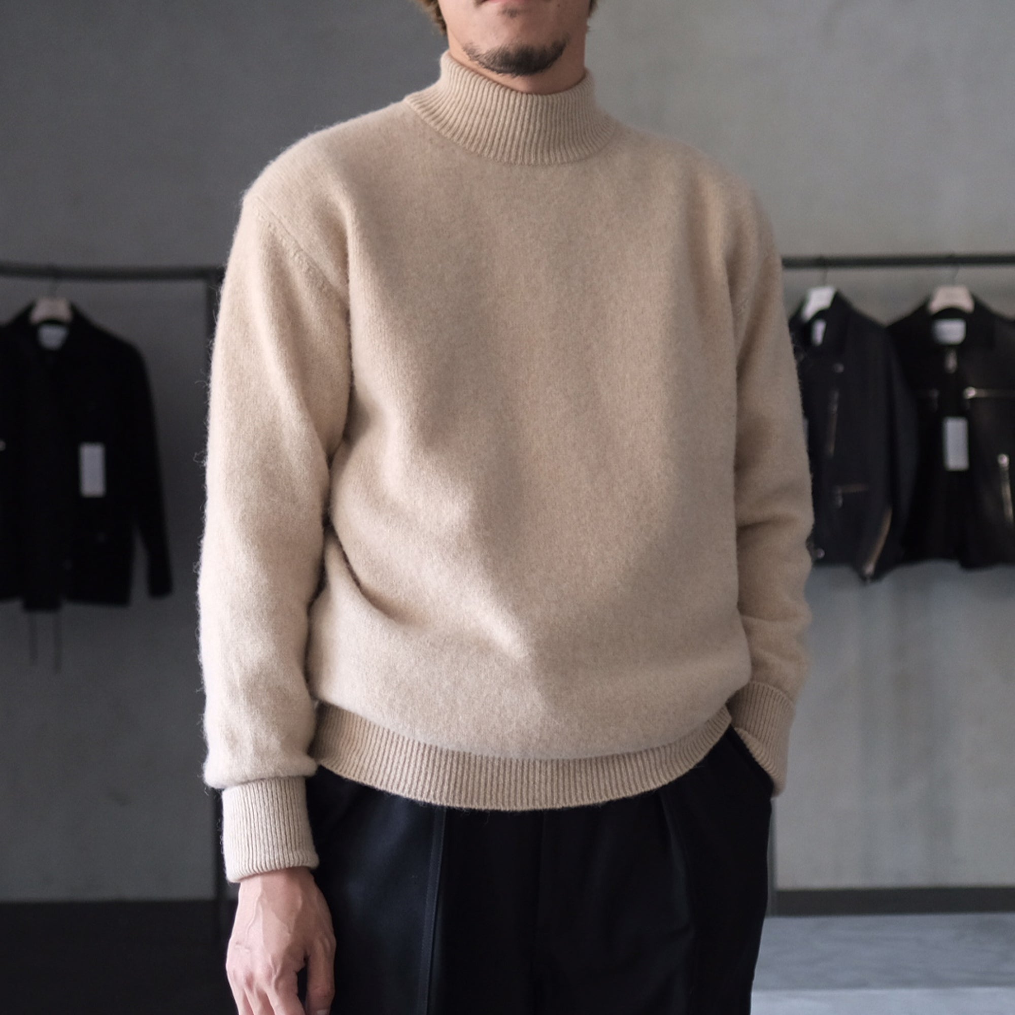 MASSTARD - DAILY HIGH NECK SWEATER- NAVY – anemoscope