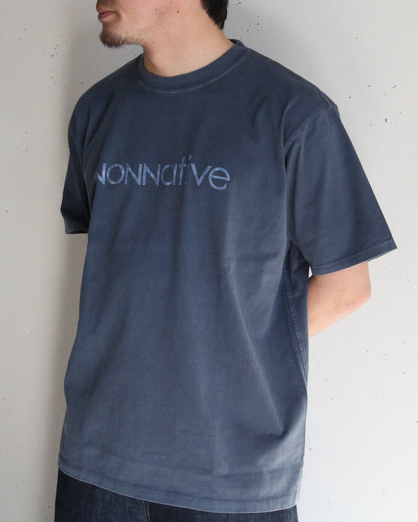 DWELLER S/S TEE "NONNATIVE - 2” / NAVY