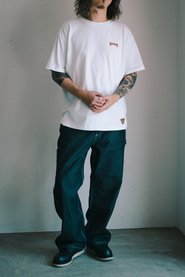 FUELS - S/S LEATHER TAG Tee - WHITE