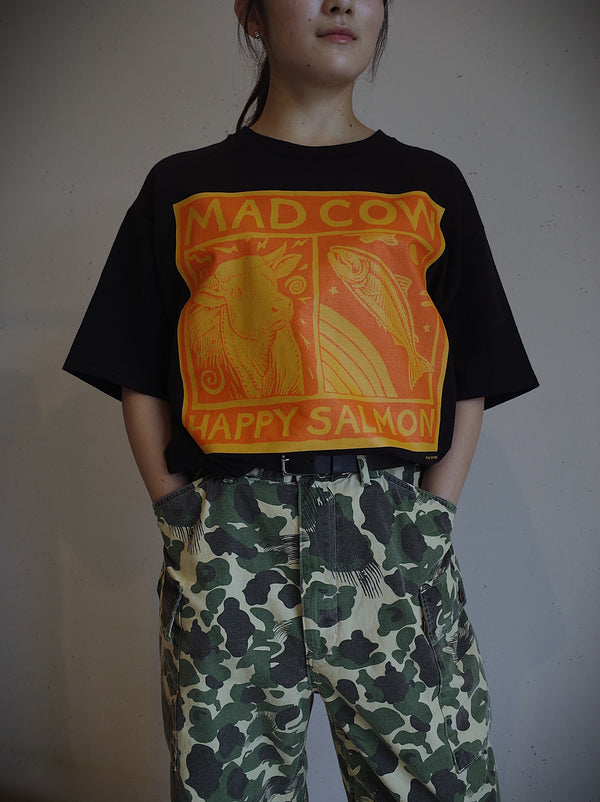 RAY TROLL - MAD COW HAPPY SALMON T - shirt / BLACK