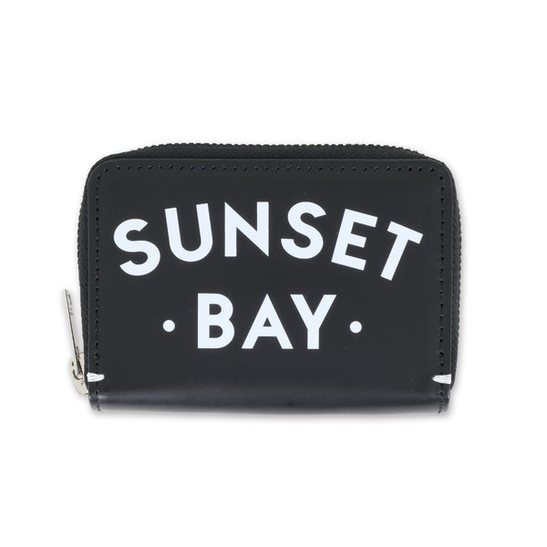 SUNSET BAY -BRIEF WALLET- ARCH LOGO / WHT