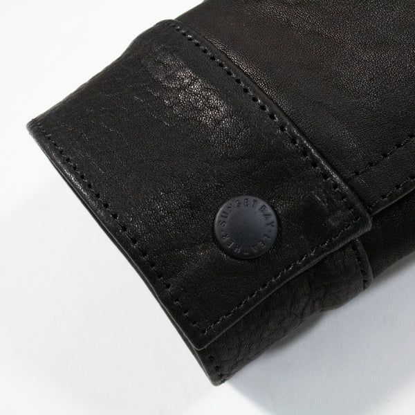 SUNSET BAY -MAD BULL HUDSON- BLACK