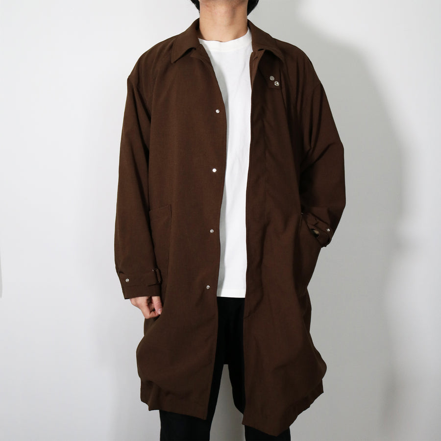 nonnative - WORKER LONG COAT POLY SHANTUNGWITH GORE-TEX WINDSTOPPER® - BROWN