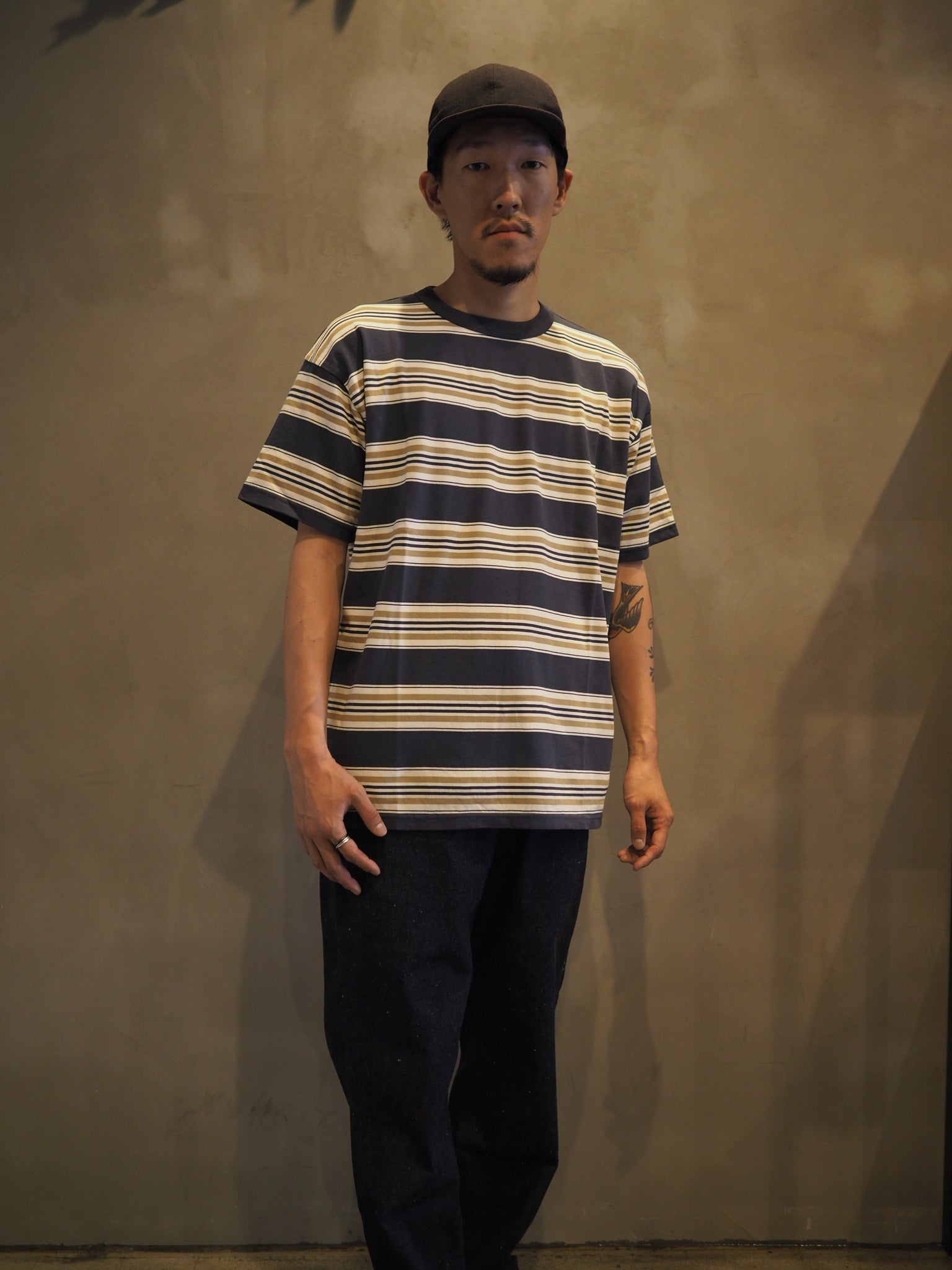 PHIGVEL MAKERS & Co.（フィグベル） - Border SS Top- Navy x